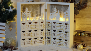 Božićni LED adventski kalendar na baterije - CHRACB8WW - (m)